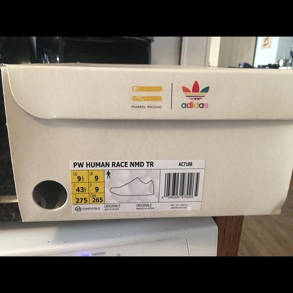 Human Race NMD’s - Picture 5 of 6